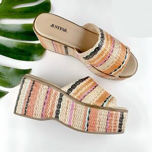 New In Box Just Fab Raedell Espadrille Platforms in Orange Mix